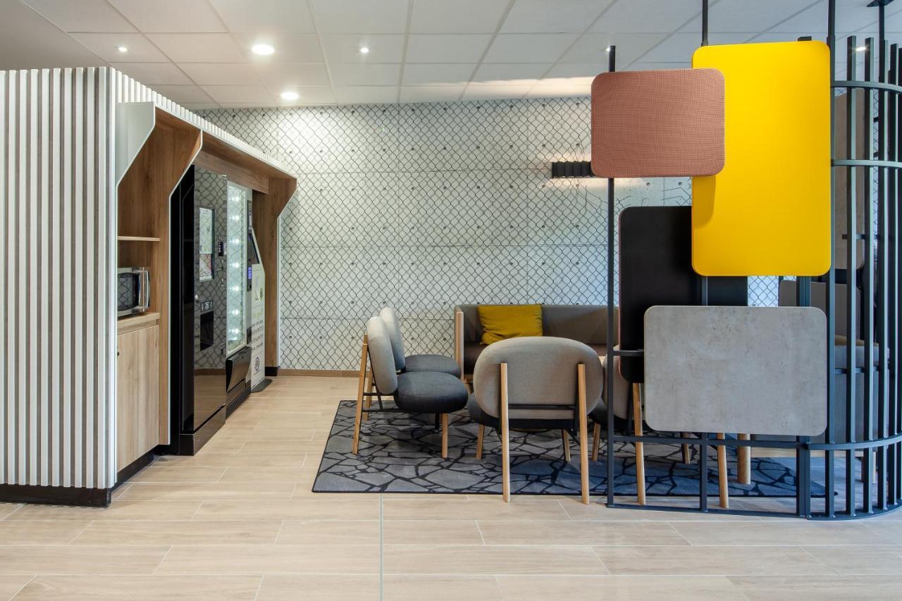 B&B Hotel Saint-Denis Porte De Paris Bagian luar foto